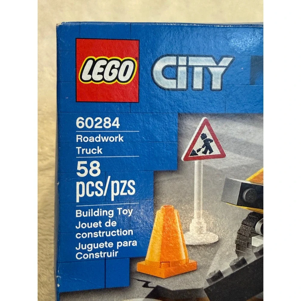 LEGO City Roadwork Truck 60284 Construction Vehicle Building Toy 58 Pcs Set - Picture 4 of 4